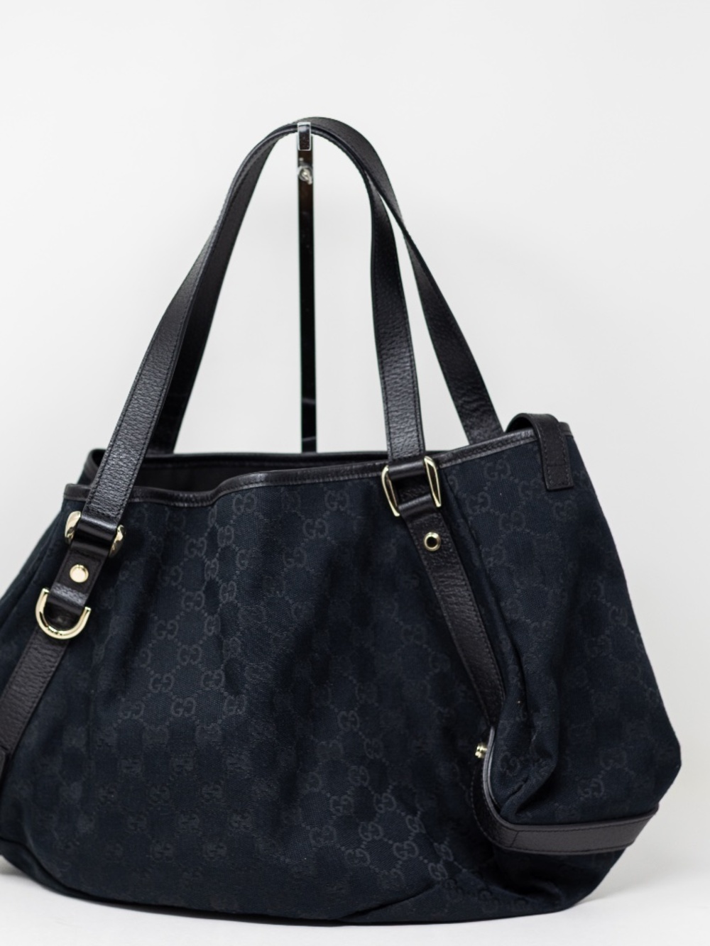 Gucci Abbey GG Logo Canvas Genuine Leather Trim Shoulder Tote Purse Bag Black